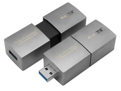 A apărut cel mai mare stick USB din lume. Vezi cât spațiu de stocare are