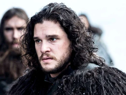 A făcut terapie pentru a se putea obişnui cu faima adusă de rolul din Game of Thrones