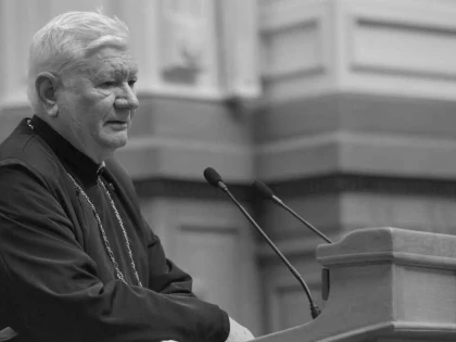 A murit academicianul Mircea Păcurariu, cel mai mare istoric al Bisericii Ortodoxe Române