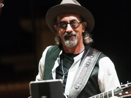 A murit Jack Sonni, fostul chitarist al trupei Dire Straits