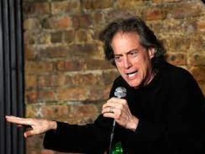 A murit Richard Lewis. Actorul din serialul Curb Your Enthusiasm avea 76 de ani