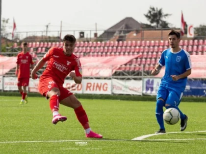 Academia UTA - una caldă, alta rece, în Liga Elitelor la fotbal