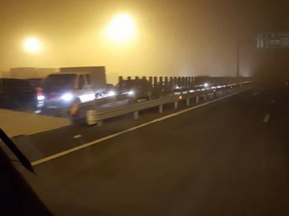 Accident cu trei maşini pe autostradă, la Nădlac