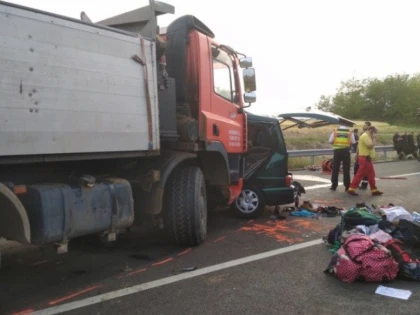 Accident cumplit în Ungaria! Șapte români au murit