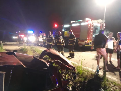 Accident grav la ieșirea din Chișineu-Criș spre Oradea. Un bărbat a decedat