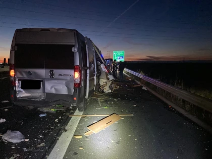 Accident grav pe autostrada Arad-Nădlac. Două persoane au fost rănite