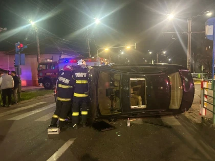 Accident grav pe Calea Radnei. Două persoane au fost rănite