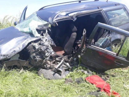 Accident grav pe drumul Arad-Șiria, soldat cu cinci răniți