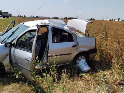 Accident la Vinga. O fată de 13 ani a fost rănită