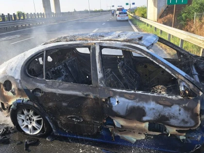 Accident pe autostradă. O mașină s-a făcut scrum pe breteaua de urcare, în zona Aradul Nou