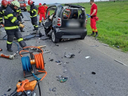 Accident pe centura Aradului. Un bărbat a fost grav rănit