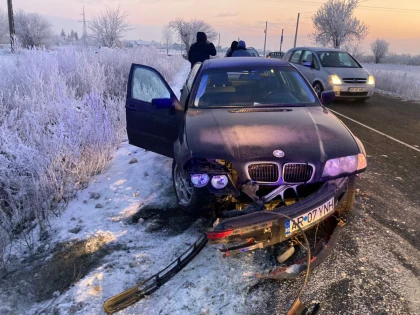 Accident pe D.J.709. O mașină a ajuns în șanț, în apropiere de Horia