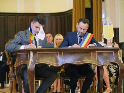 Acordului de Înfraţire dintre Arad şi sectorul Râșcani, motiv de scandal în campania de la Chișinău