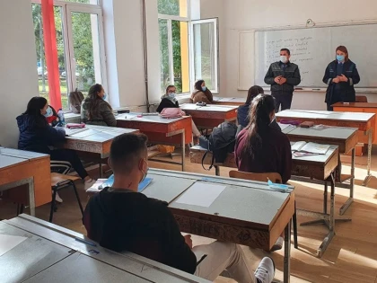 Acțiune de prevenire a violenței în școli, la Beliu
