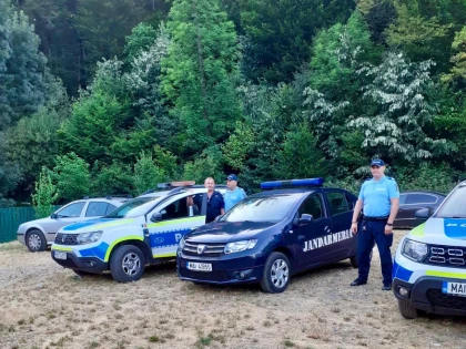 Acțiuni ale polițiștilor arădeni, în weekend, în municipiu și județ