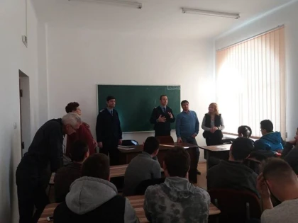 Activitate cu caracter preventiv-educativ a jandarmilor arădeni, în colaborare cu DGASPC Arad