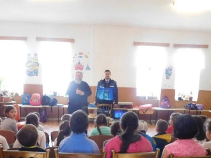 Activitate preventiv-educativă derulată pentru copiii din Vărșand   