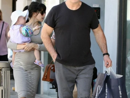 ACTORUL ALEC BALDWIN TATĂ PENTRU A PATRA OARĂ