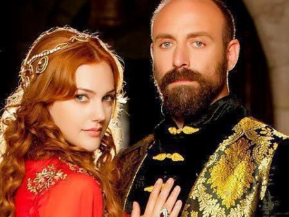 Actorul din Suleyman Magnificul, atacat de huligani în piața Taksim