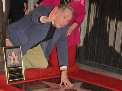 Actorul George Segal a murit la vârsta de 87 de ani