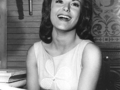 ACTRITA PAT WOODELL S-A STINS DIN VIATA LA 71 DE ANI, INVINSA DE CANCER