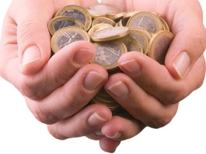 ADMINISTRATIA FALCA PREGATESTE 50 DE MILIOANE DE EURO PENTRU FIRMELE PORTOCALII