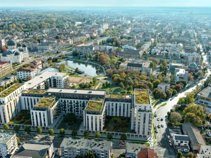 Adora One (Tricoul Roșu). Noua eră în rezidențial, în Arad