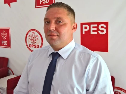 Adrian Butunoi: „CJA cheltuie 9 milioane de lei pe serbări câmpenești, în loc să dea bani pentru sănătate sau drumuri“