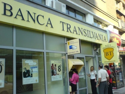 Ai card la Banca Transilvania? Nu o să poți să îl mai folosești