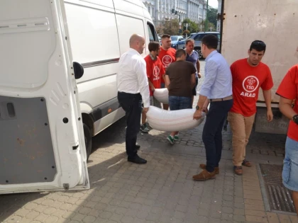 AJUTOARELE STRANSE DE PSD ARAD AU PLECAT SPRE GORJ