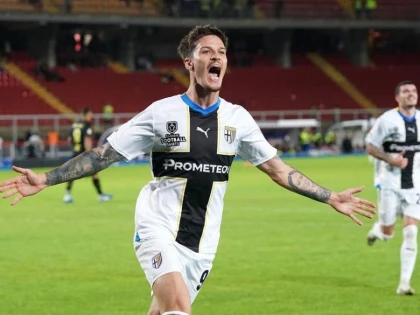 Alarmă la Parma, s-a accidentat Dennis Man! Cât va lipsi de pe teren internaționalul arădean