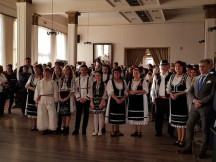 ALDE Arad a sărbătorit „România, 1oo de ani într-o zi”