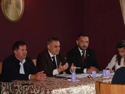 ALDE Arad strânge rândurile