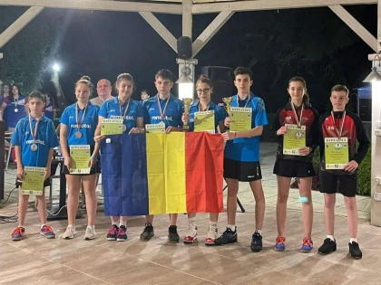 Alesia Sferlea a urcat de două ori pe podium la Balcanicele juniorilor de tenis de masă