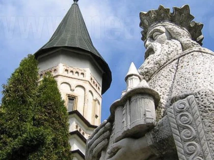 ALEXANDRU CEL BUN, DOMNITORUL ROMAN CARE A AVUT PATRU SOTII, DINTRE CARE UNA II ERA MATUSA
