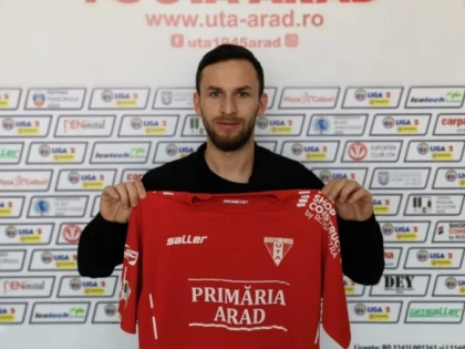 Alexandru Ciucur este noul mijlocaş de bandă al UTA-ei