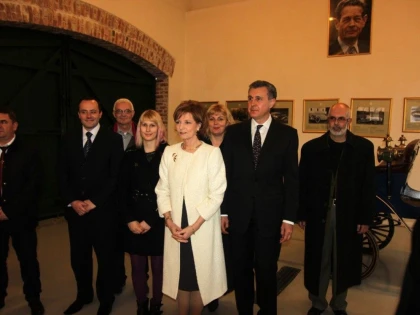 ALIANTA PENTRU RESTAURAREA MONARHIEI, PREZENTA LA COMEMORAREA REGINEI ELISABETA
