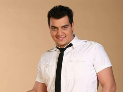 AM AFLAT CINE I-A FURAT INIMA LUI ADI CRISTEA!