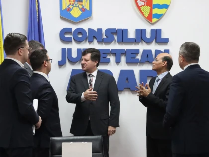 Ambasadorul Indiei, în vizită la Consiliul Județean Arad