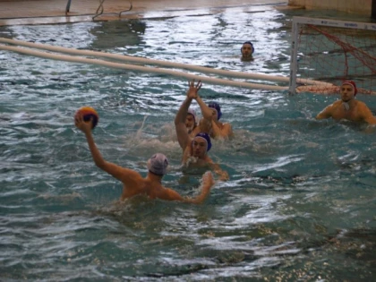 AMEFA și Sportul vor face valuri la bazinul „Delfinul”