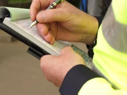 Amenzi mai mari pentru șoferii indisciplinați în trafic. Cât vor plăti începând cu 2023