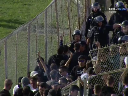 Amenzi şi dosare penale după bătaia din Derby-ul Vestului