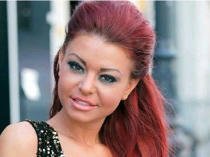ANA MOCANU: "MI-AM PUS CEL MAI MIC IMPLANT CU SILICON"