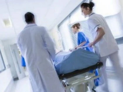 Anchetă la Spitalul Județean Arad, după ce pacienții au stat şase ore cu mortul în salon