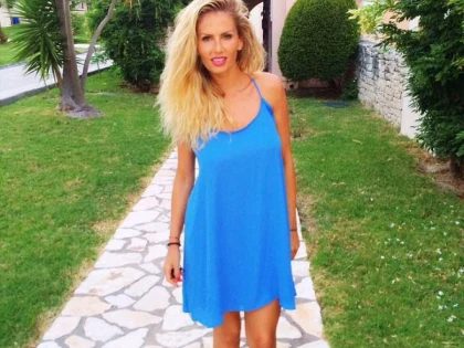 ANDREEA BANICA SI-A SCOS SUNCILE LA BRONZAT: "NU AM NIMIC DE ASCUNS"