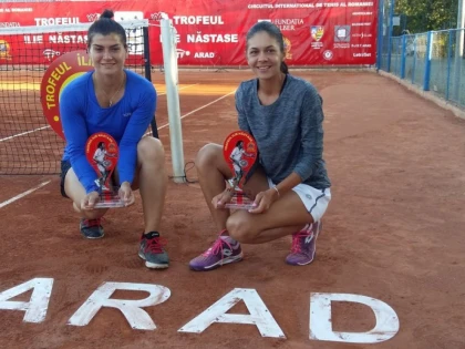 Andreea Mitu şi-a făcut cadou trofeul, la turneul ITF Arad