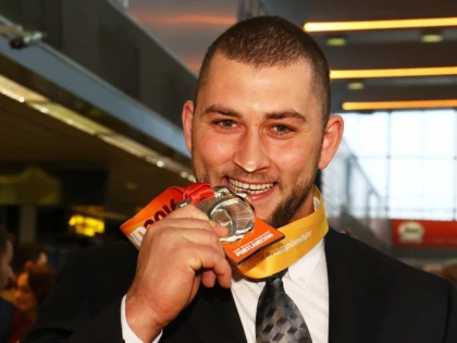 ANDREI GAG SI-A PREZENTAT MEDALIA MONDIALA: „AM MUNCIT MULTI ANI PENTRU ACEASTA PERFORMANTA”