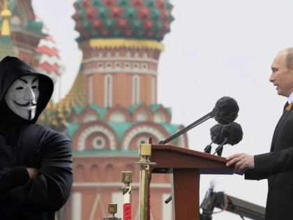 Anonymous, tot mai aproape de Putin - au „pătruns" în Kremlin