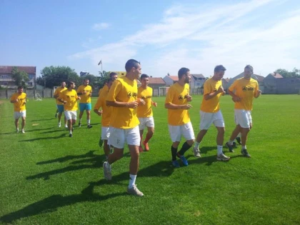 APOSTU SI NEAGU - LA REUNIREA OLIMPIEI, LASO MAI ASTEAPTA