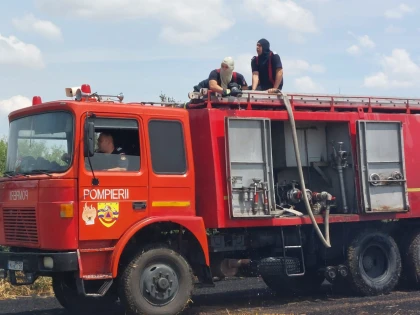 Aproape 100 de intervenţii ale pompierilor în acest weekend